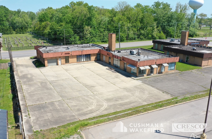 42553 N Ridge Rd, Elyria, OH for lease - Building Photo - Image 2 of 4