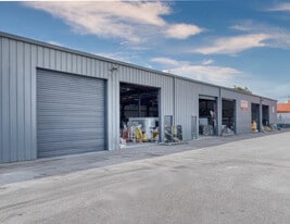 26-32 Kent Ave, Orlando FL - Warehouse