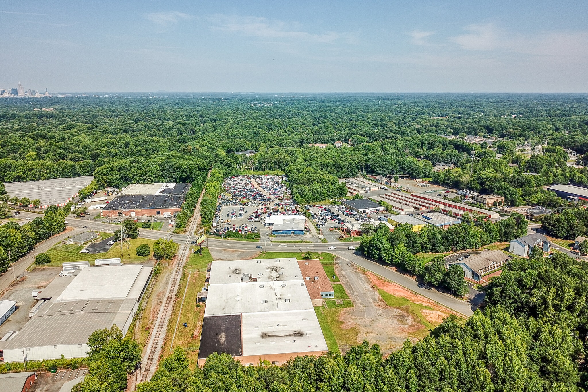 5500 N Sharon Amity Rd, Charlotte, NC 28215 - Industrial for Lease ... image.
