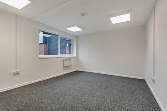 Longbridge Hayes Rd, Stoke On Trent for lease Interior Photo- Image 1 of 2