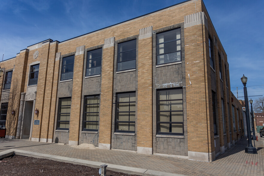 701-715 State St, La Porte, IN for sale - Building Photo - Image 1 of 1