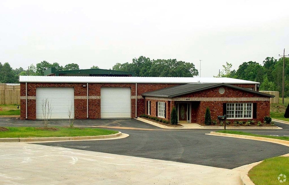 820 Brogdon Rd, Suwanee, GA for sale Primary Photo- Image 1 of 1