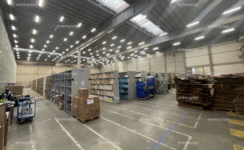 Industrial in Amiens for lease - Building Photo - Image 3 of 8