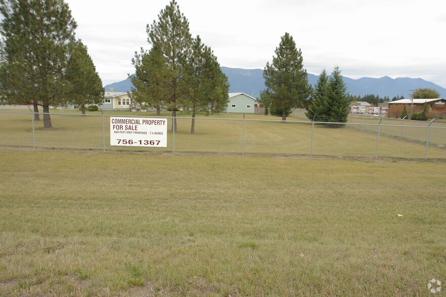 5445 Us-2 Hwy W, Columbia Falls, MT for sale - Primary Photo - Image 1 of 1