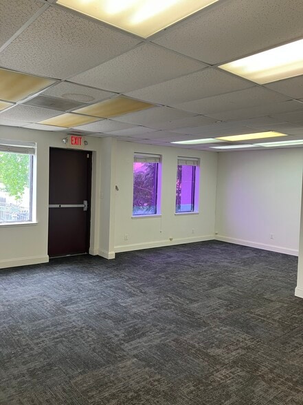 4821 Stamp Rd, Temple Hills, MD for lease - Building Photo - Image 3 of 3