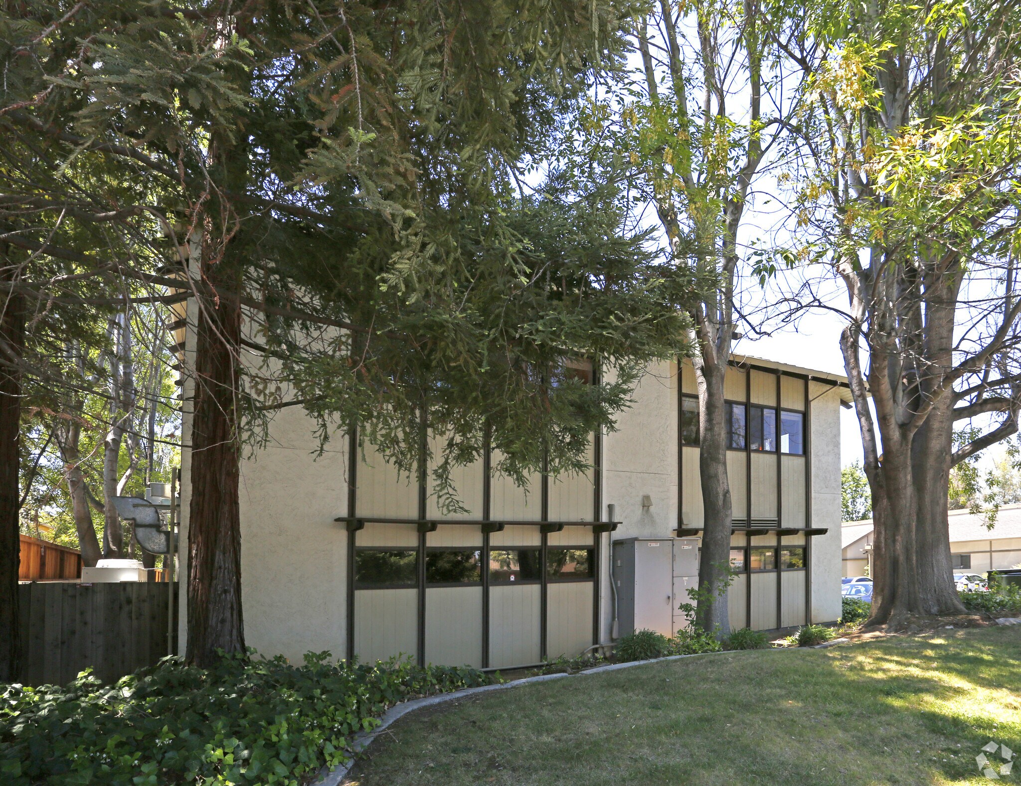 800 Pollard Rd, Los Gatos, CA 95032 Los Gatos Medical Center