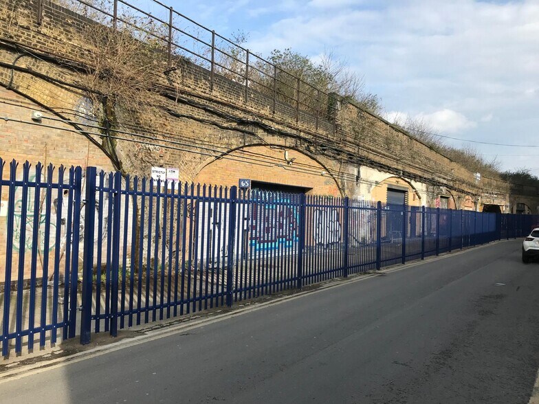 Pedley St, London for lease - Building Photo - Image 1 of 6