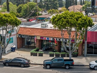 More details for 17826 Chatsworth St, Granada Hills, CA - Retail for Sale