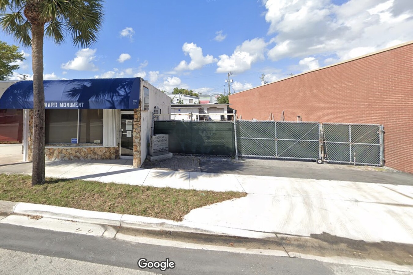 1227 S Andrews Ave, Fort Lauderdale, Fl 33316 - Broward Monument 