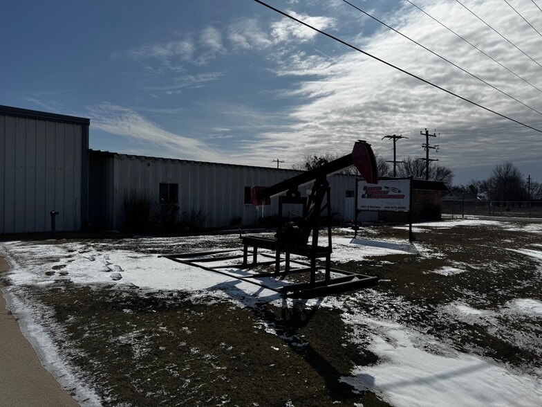 7801 N Harrison Ave, Shawnee, OK for sale - Building Photo - Image 2 of 12
