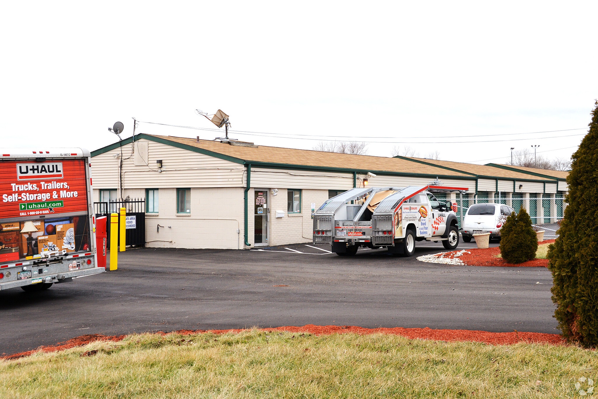 5520 Salem Bend Dr, Trotwood, OH for sale Primary Photo- Image 1 of 7