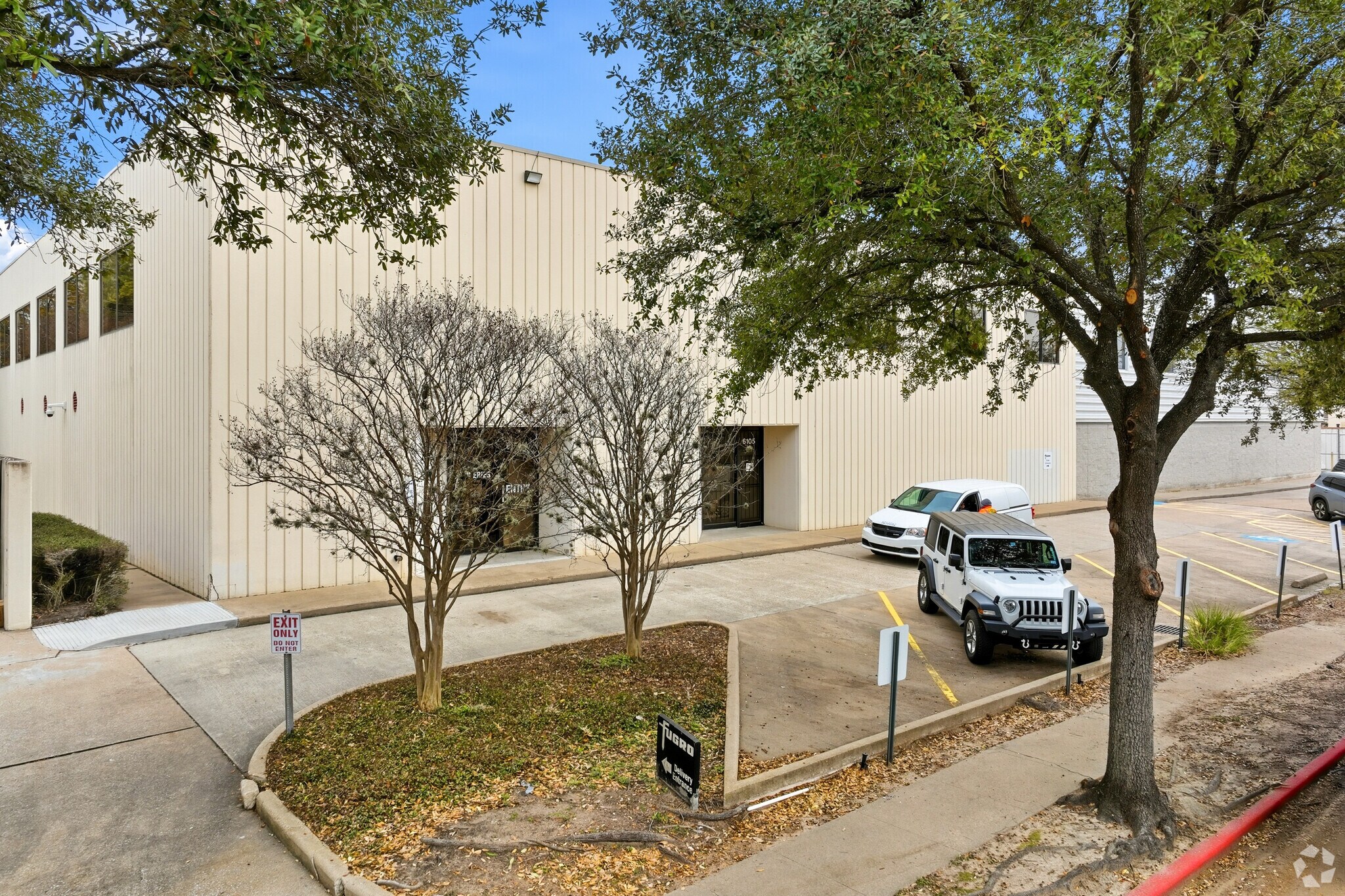 6101 Rookin St, Houston, TX for sale Primary Photo- Image 1 of 1