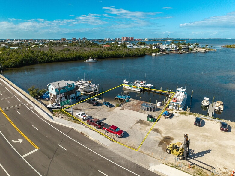 18850 San Carlos Blvd, Fort Myers, FL for sale - Aerial - Image 1 of 25