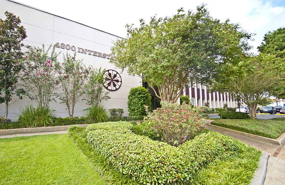 4300 S I-10 Service Rd, Metairie, LA for lease Building Photo- Image 1 of 3