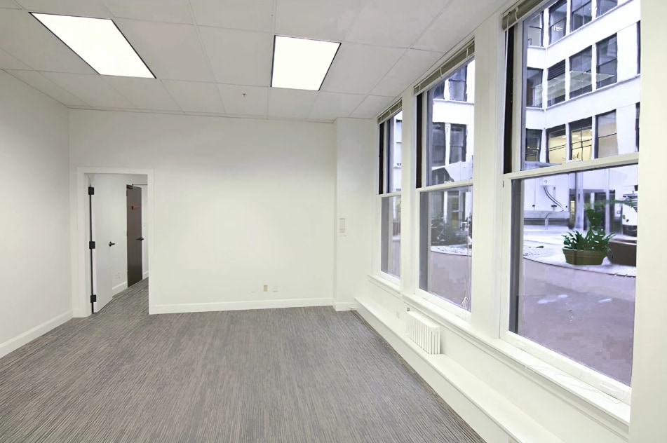 220 Montgomery St, San Francisco, CA for lease Building Photo- Image 1 of 5
