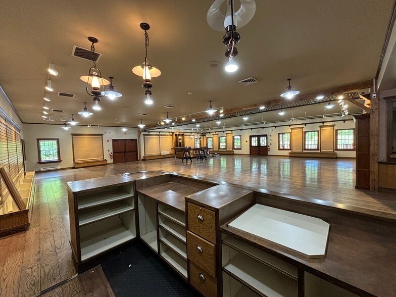 435 Nooseneck Hill Rd, Exeter, RI for sale - Building Photo - Image 2 of 46