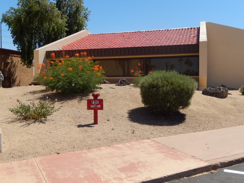 10240 W Bell Rd, Sun City, AZ for lease - Building Photo - Image 2 of 12