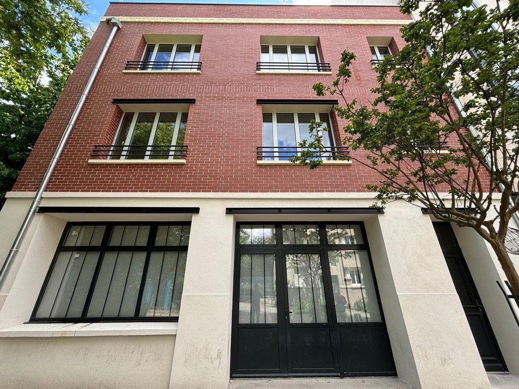 Office in Paris for sale Building Photo- Image 1 of 15