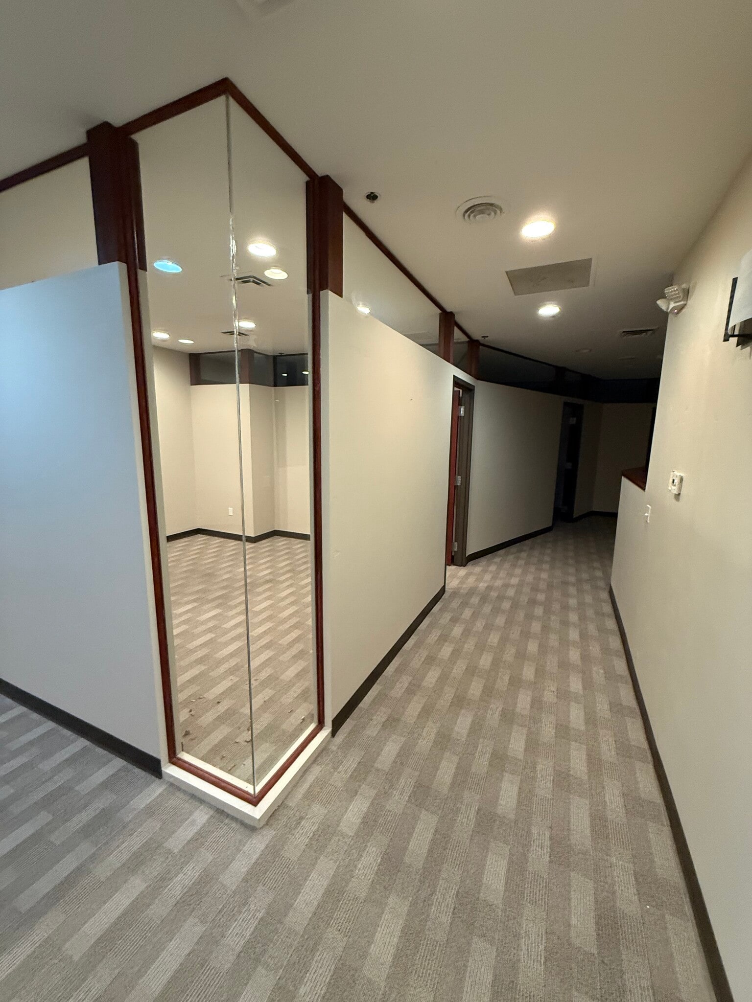 291 E Shore Dr, Eagle, ID for lease Interior Photo- Image 1 of 7