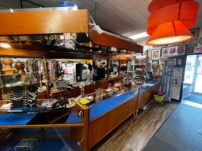 11508-11534 Clifton Blvd, Cleveland, OH for lease Interior Photo- Image 1 of 13