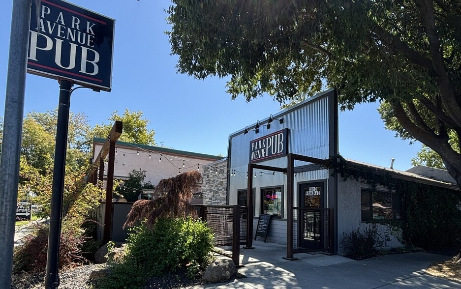 2010 Park Ave, Chico, CA for sale - Building Photo - Image 2 of 3