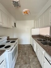 10535 Lindley Ave, Northridge, CA for lease Interior Photo- Image 2 of 7