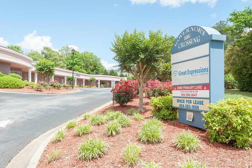 425 Forest Pkwy, Forest Park, GA for sale - Building Photo - Image 1 of 1