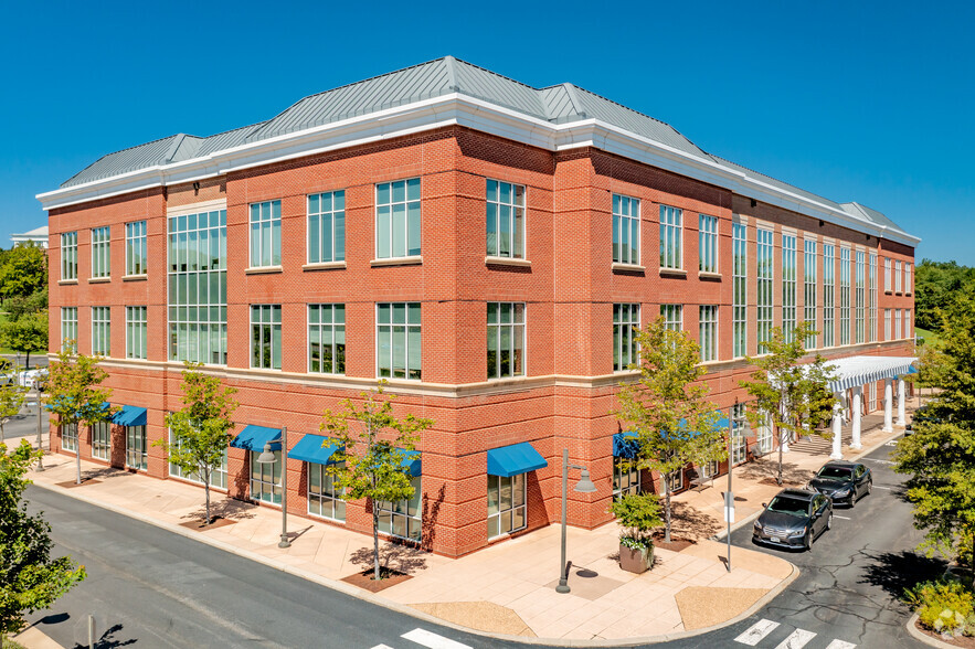 1001 Research Park Blvd, Charlottesville, VA for lease - Building Photo - Image 3 of 10