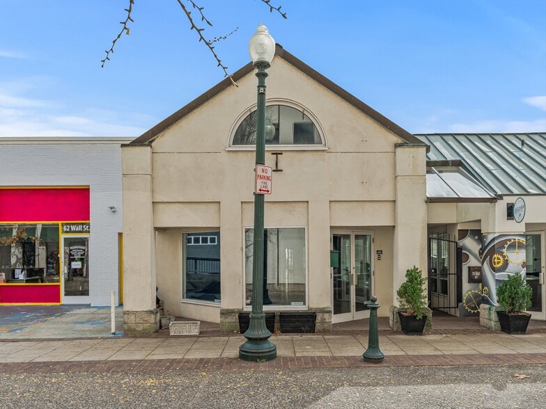 70 Wall St, Asheville, NC for lease - Building Photo - Image 1 of 24