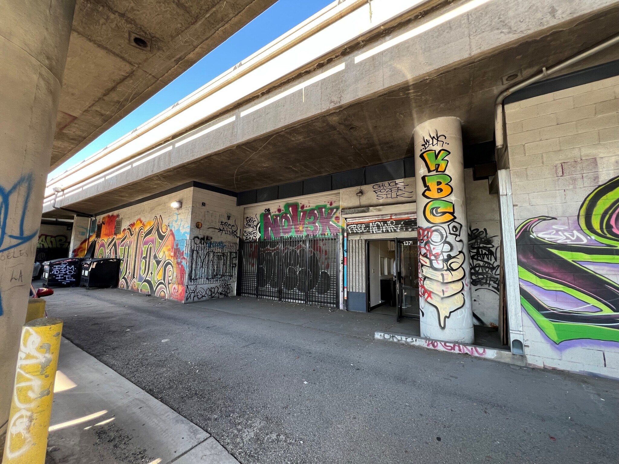 1341-1377 S Santa Fe Ave, Los Angeles, CA for lease Primary Photo- Image 1 of 17