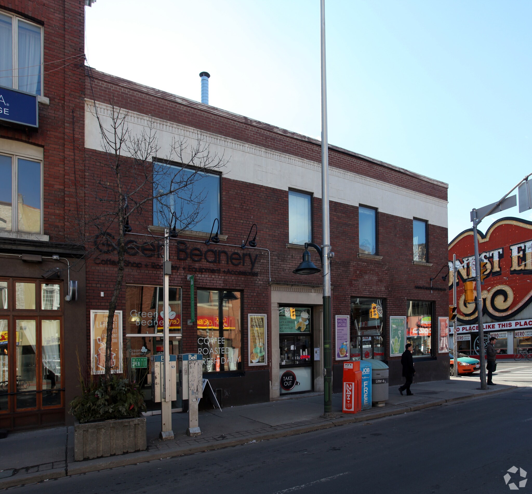 565 Bloor St W, Toronto, ON for sale Primary Photo- Image 1 of 1