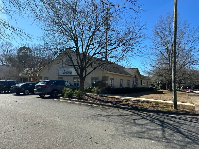 7016 Harps Mill Rd, Raleigh, NC 27615 Office/Medical for Lease