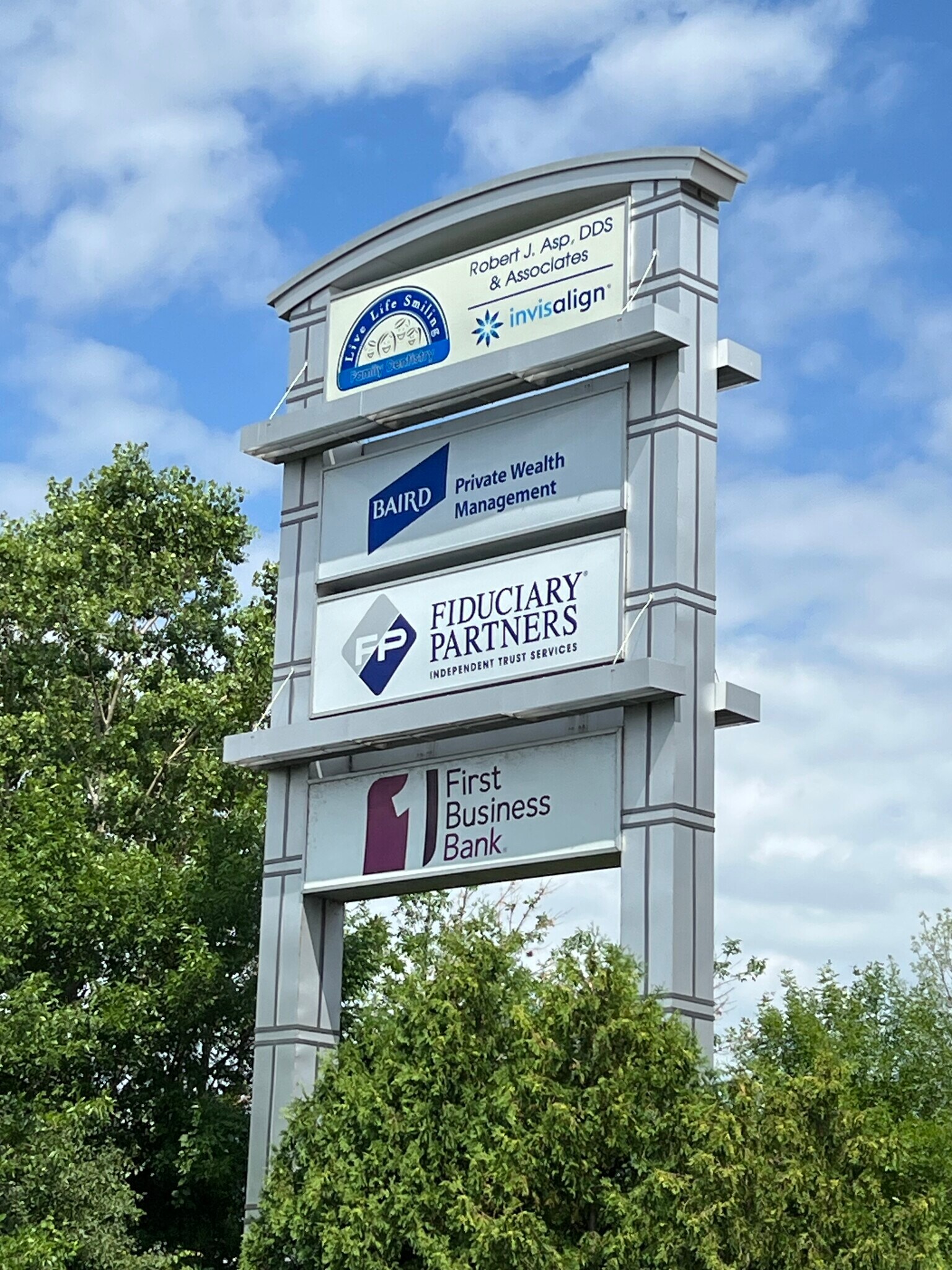 39133919 W Prospect Ave, Appleton, WI 54914 Class A Office Space in