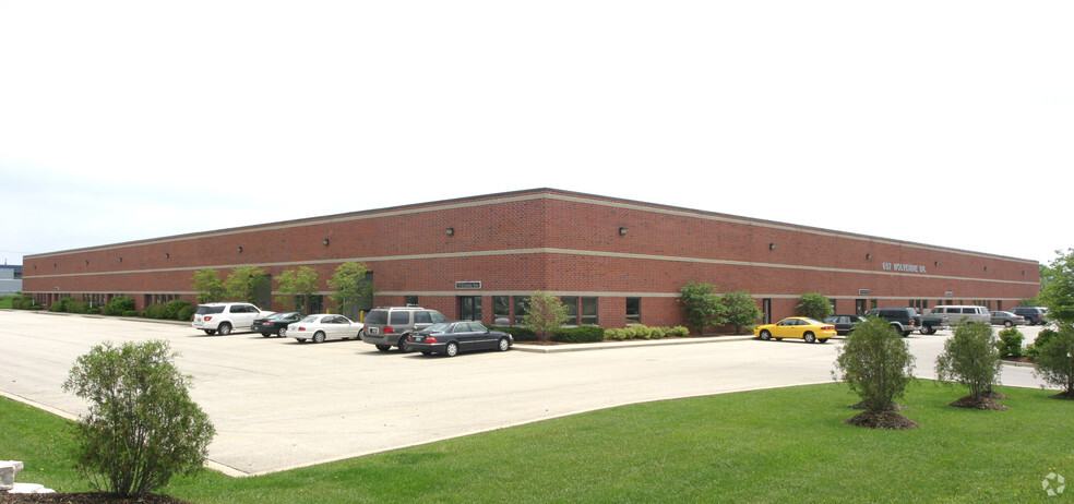 657 Wolverine Dr, Aurora, IL for lease - Primary Photo - Image 1 of 6