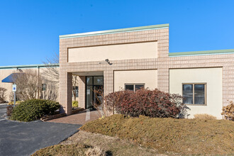 130 Franklin St, Warren, RI for lease Building Photo- Image 1 of 11