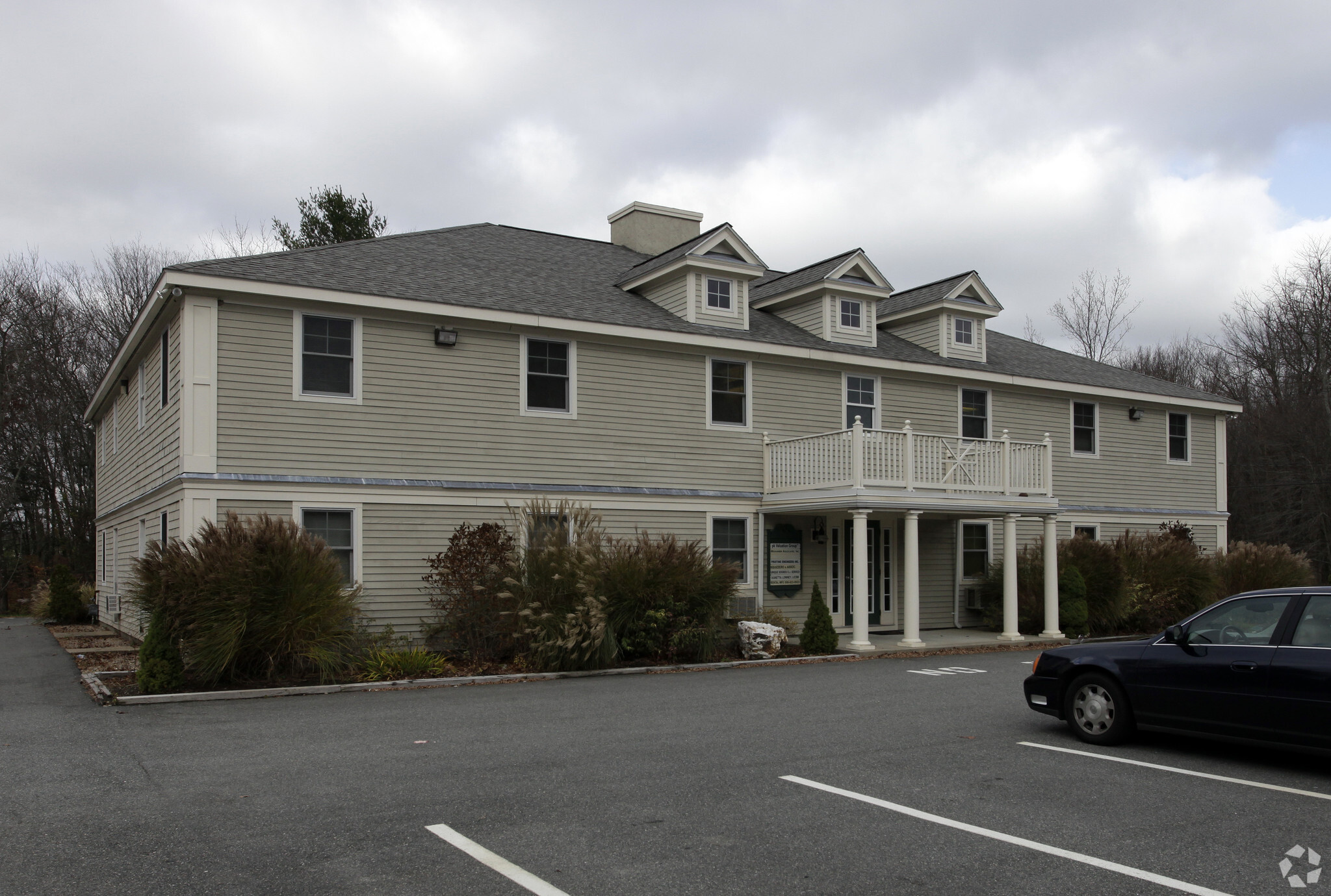 534 New State Hwy, Raynham, MA for lease Primary Photo- Image 1 of 5