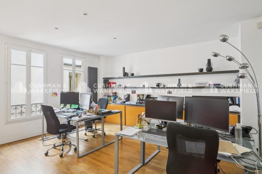 44 Rue Fortuny, Paris for lease - Building Photo - Image 3 of 16