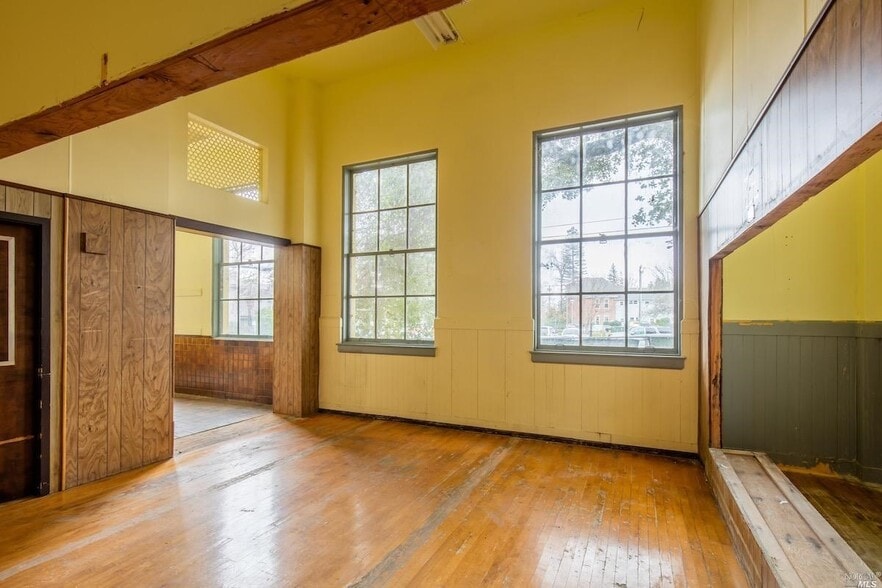 224 N Oak St, Ukiah, CA for sale - Building Photo - Image 2 of 80