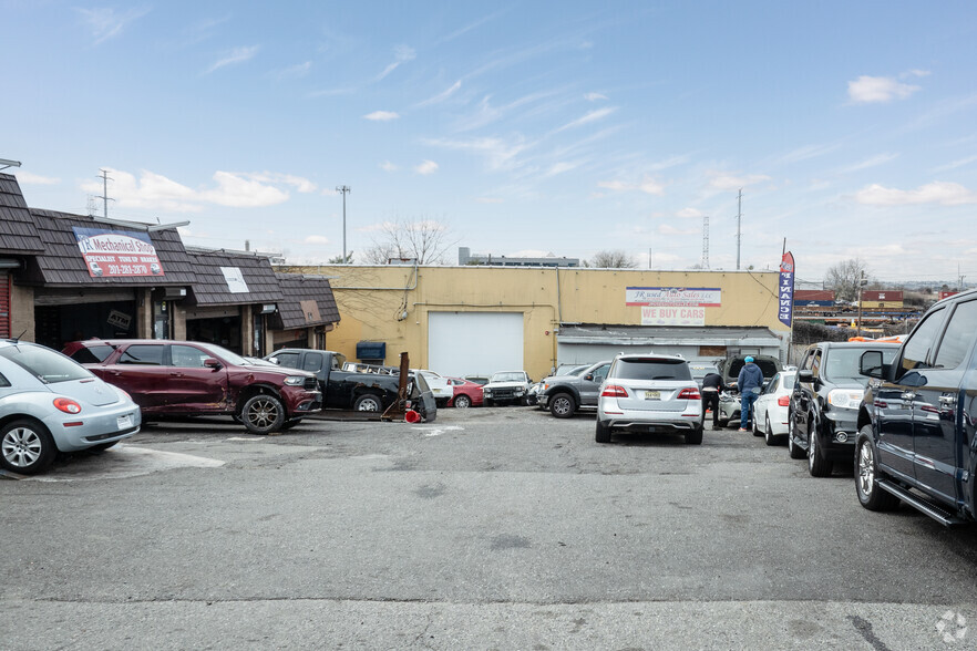 5401 Tonnelle Ave, North Bergen, NJ for lease - Building Photo - Image 2 of 5