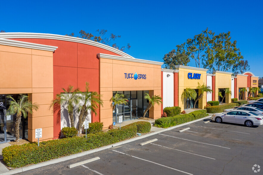 8120-8138 Miramar Rd, San Diego, CA for lease - Building Photo - Image 2 of 5