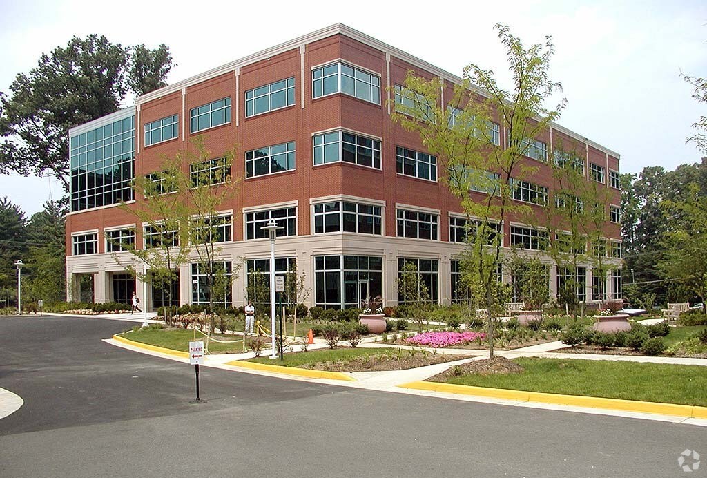 8503 Arlington Blvd, Merrifield, VA 22031 Prosperity Medical Center 2