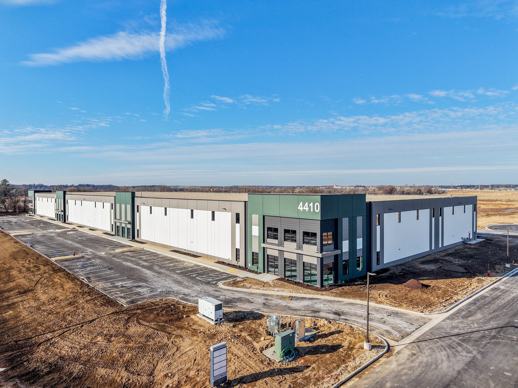 6101 Pedrelli Rd, Deforest, WI for lease Building Photo- Image 1 of 7