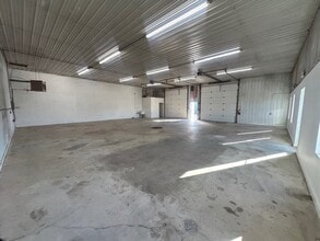 N266 Stoney Brook Rd, Appleton, WI for lease Interior Photo- Image 1 of 2