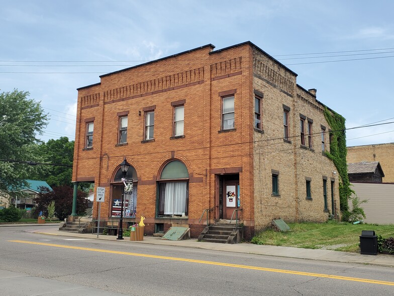 100 N Chester St, New Cumberland, WV for lease - Building Photo - Image 3 of 3