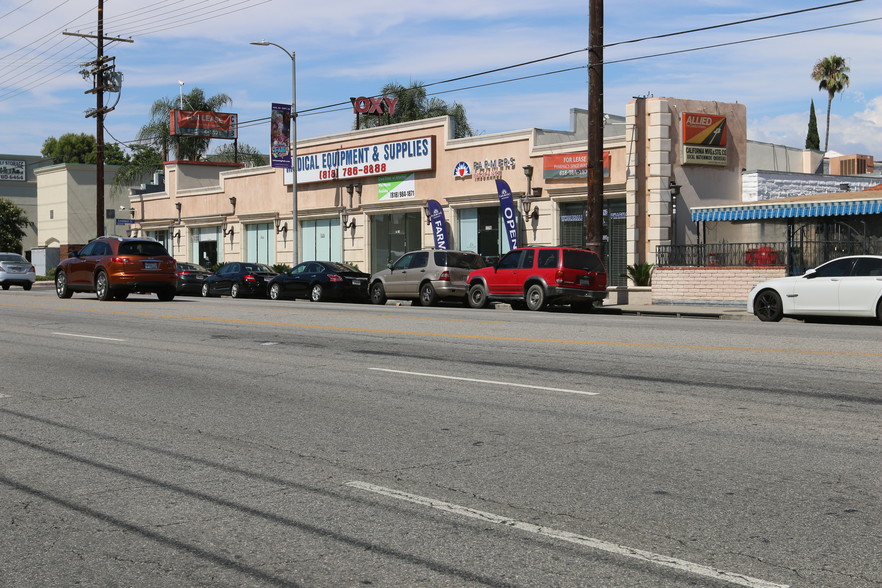 7316 Sepulveda Blvd, Van Nuys, CA for lease - Building Photo - Image 2 of 5