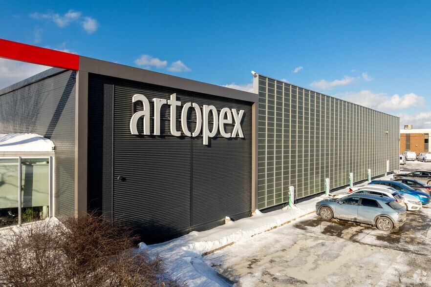 2117-2129 Rue Berlier, Laval, QC for sale - Building Photo - Image 1 of 1