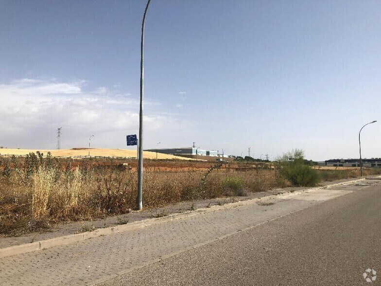 Plaza Sector I-3, 4A, Alovera, Guadalajara for sale - Building Photo - Image 2 of 4