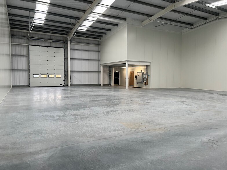 Unit 3 Cherry Orchard way, Rochford, SS4 1YH Industrial for Lease