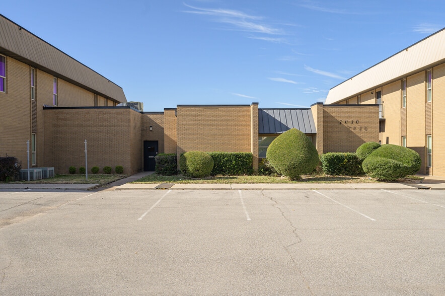 7010 NW 63rd St, Bethany, OK for sale - Building Photo - Image 2 of 2
