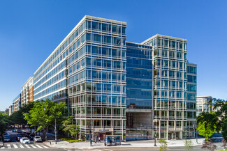 More details for 2200 Pennsylvania Ave NW, Washington, DC - Retail for Lease